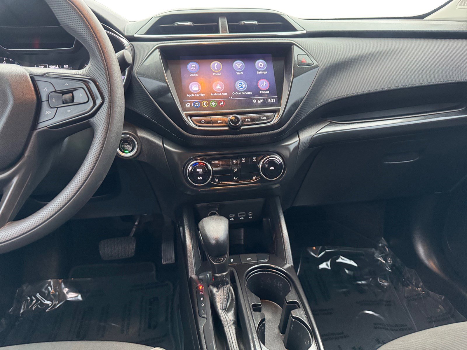 Used 2023 Chevrolet TrailBlazer LT w/ Convenience Package image 11