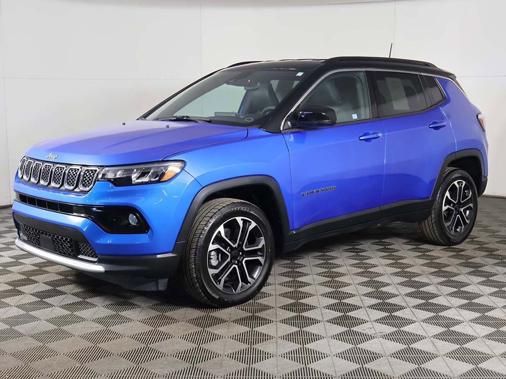 Used 2023 Jeep Compass Limited image 8