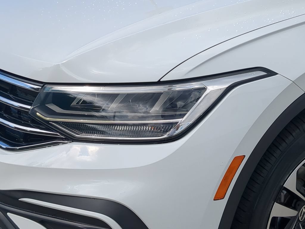 Certified 2024 Volkswagen Tiguan S FWD image 7