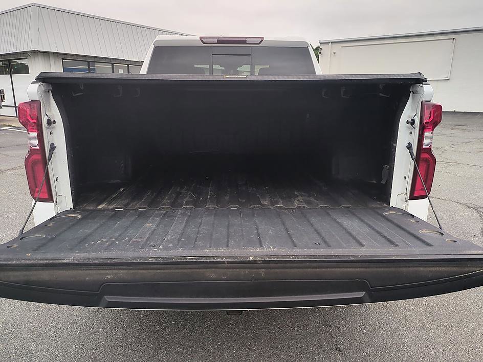 Used 2023 Chevrolet Silverado 1500 LTZ AWD/4WD image 31