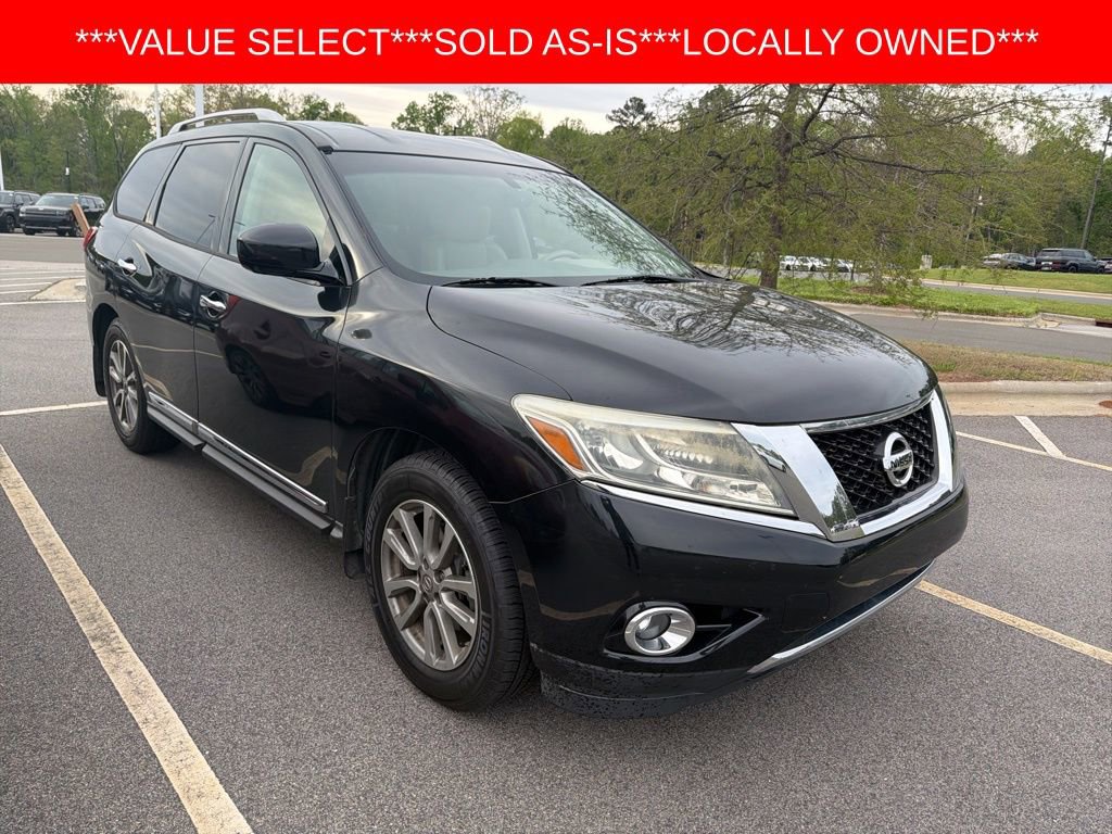Used 2015 Nissan Pathfinder SL w/ SL Tech Package image 1