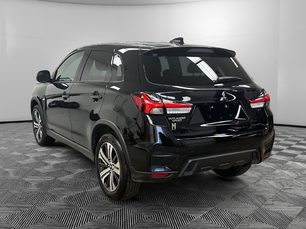 Used 2026 Mitsubishi Outlander Sport ES AWD/4WD image 3