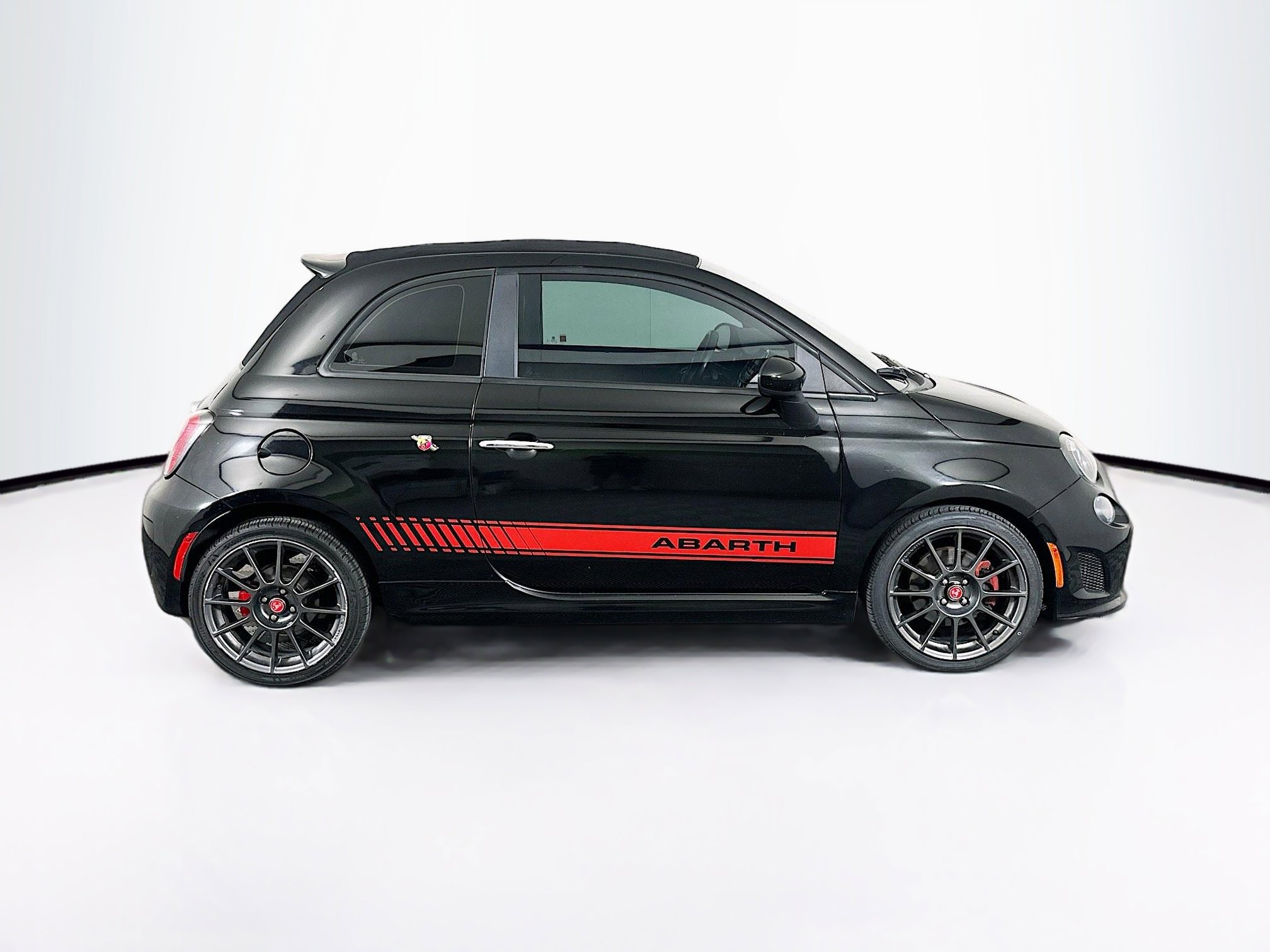 Used 2019 FIAT 500 Abarth w/ Popular Equipment Package image 10