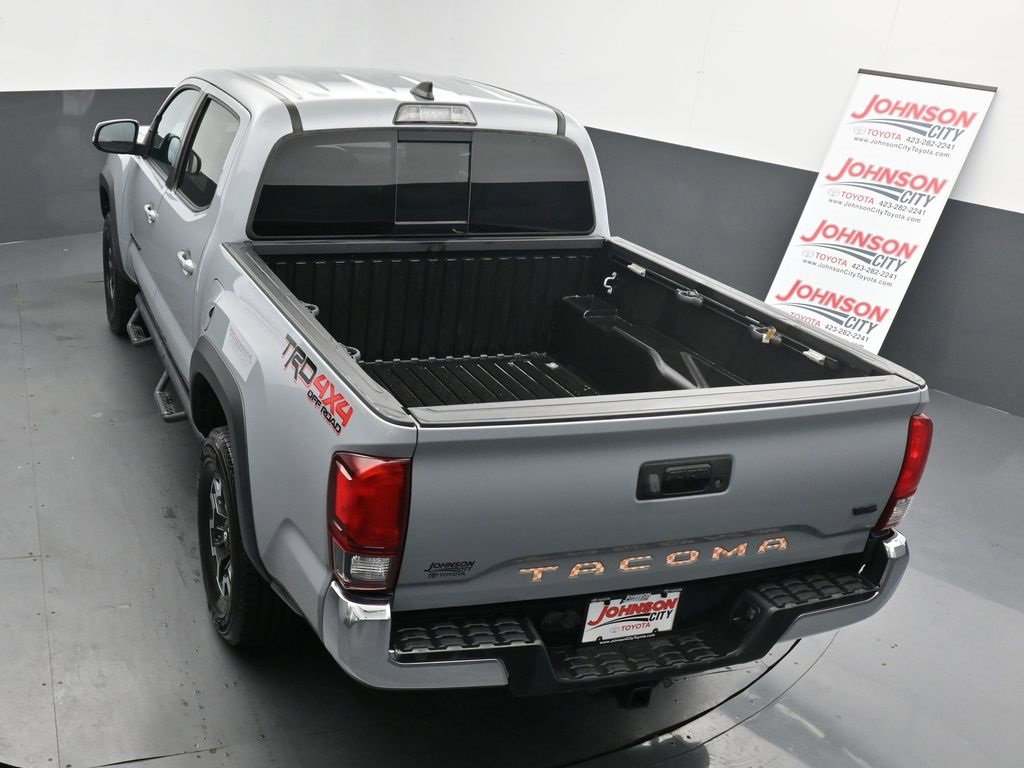 Used 2019 Toyota Tacoma TRD Off-Road image 31