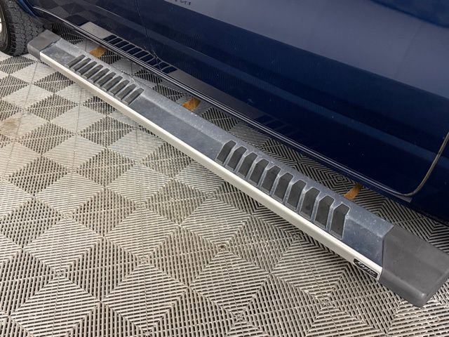 Used 2020 RAM 1500 Laramie AWD/4WD image 17