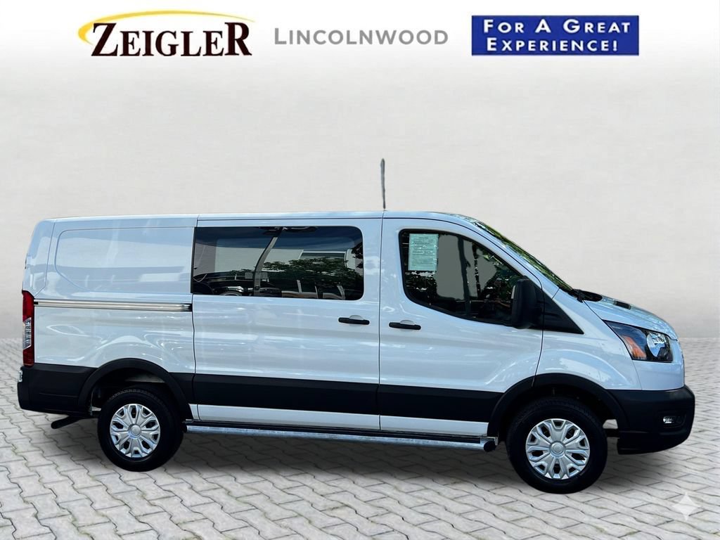 Used 2025 Ford Transit 250 Low Roof w/ Exterior Upgrade Package RWD image 5