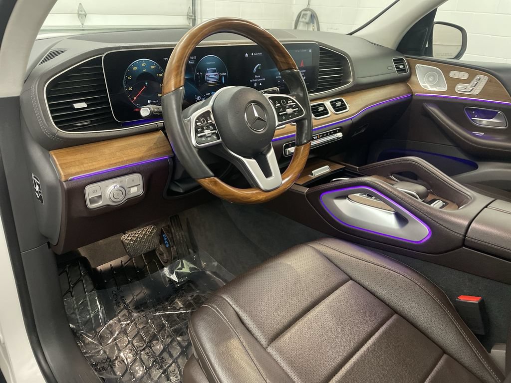 Used 2020 Mercedes-Benz GLS 450 4MATIC image 4