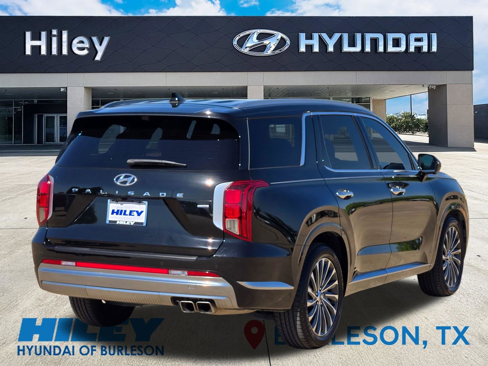 Used 2023 Hyundai Palisade Calligraphy w/ Cargo Package AWD/4WD image 4