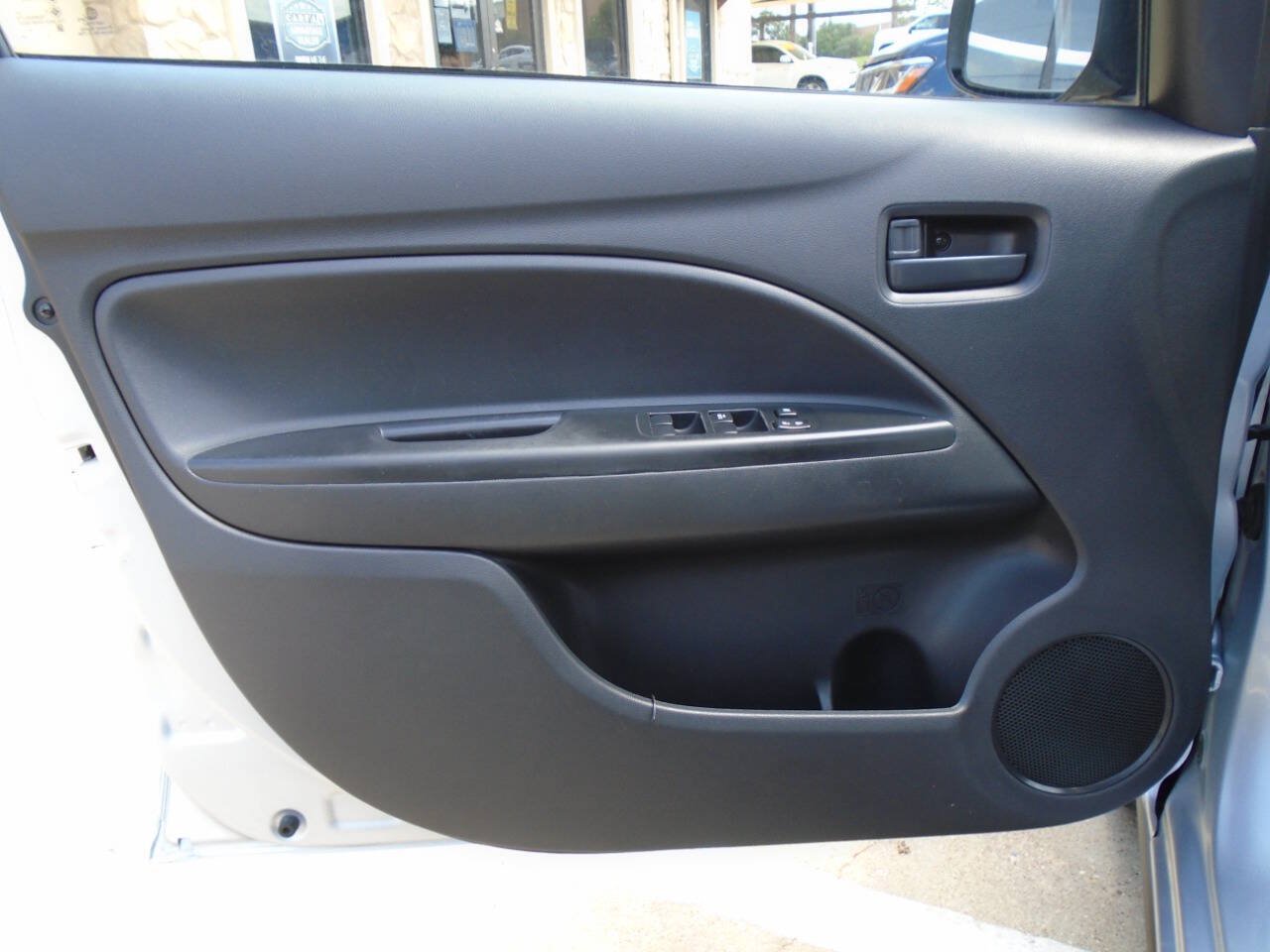 Used 2024 Mitsubishi Mirage ES FWD image 28