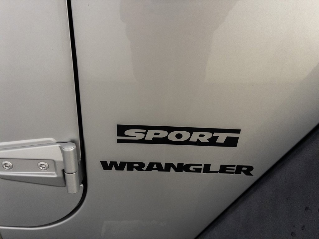 Used 2010 Jeep Wrangler Sport image 11