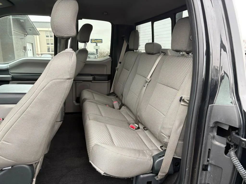 Used 2015 Ford F150 XLT w/ Equipment Group 302A Luxury image 19