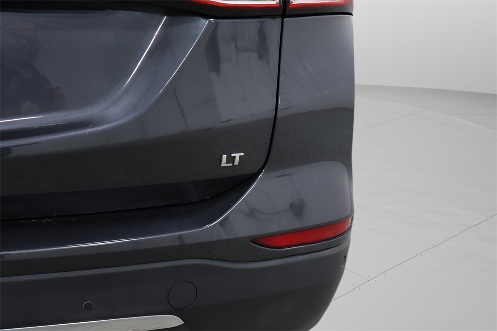 Used 2023 Chevrolet Equinox LT image 9