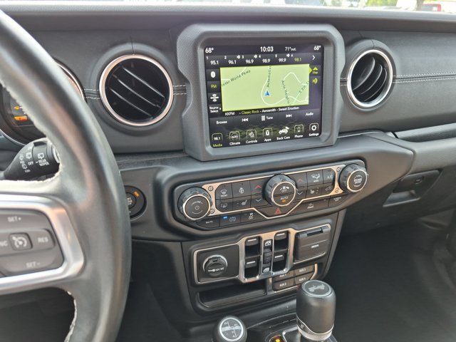 Used 2022 Jeep Wrangler Unlimited Sahara w/ Cold Weather Group AWD/4WD image 14