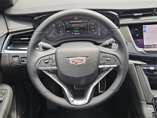 Used 2024 Cadillac XT6 Sport w/ Technology Package image 27