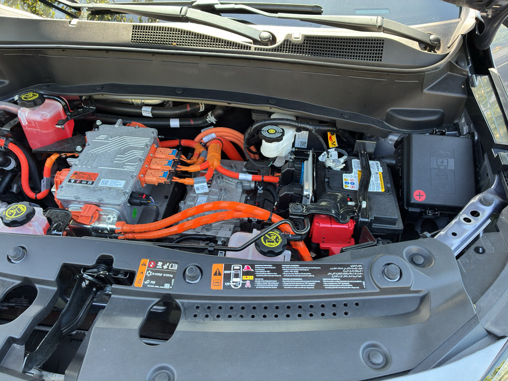 Used 2023 Chevrolet Bolt EUV Premier w/ Sun & Sound Package FWD image 14