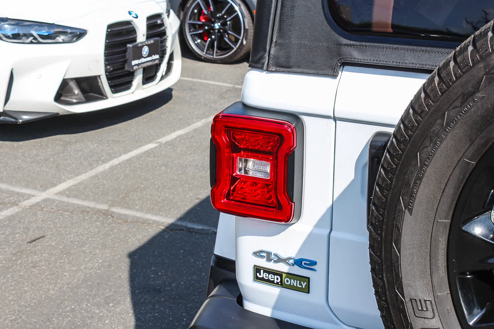 Used 2022 Jeep Wrangler Unlimited Sahara image 7