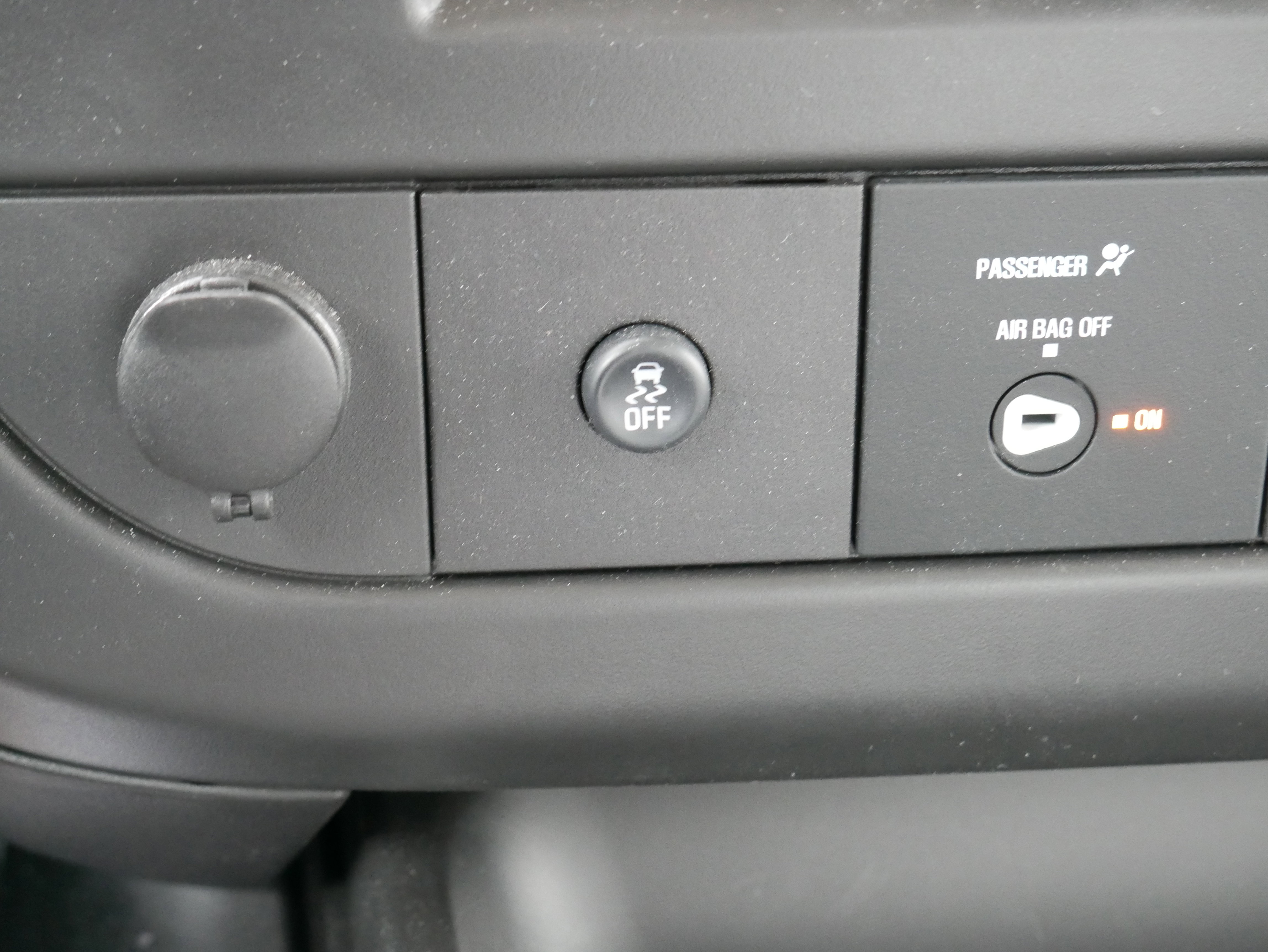 New 2025 Chevrolet Express 3500 w/ Power Convenience Package image 22