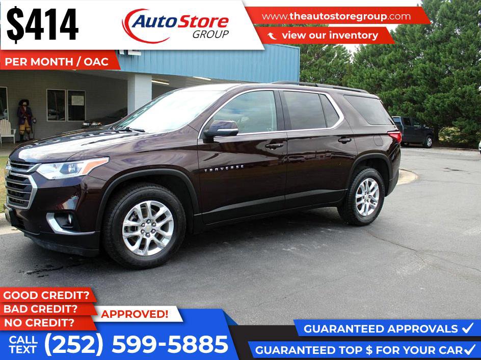 Used 2021 Chevrolet Traverse LT image 2
