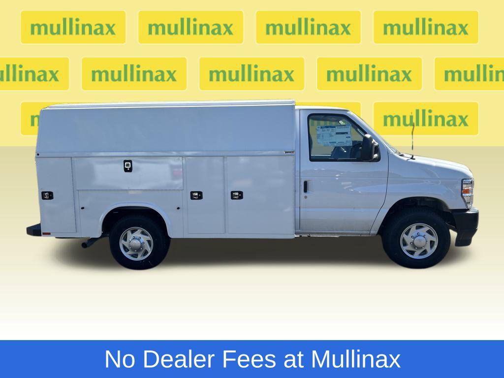 New 2025 Ford E-350 and Econoline 350 Super Duty w/ Power Equipment Group RWD image 2
