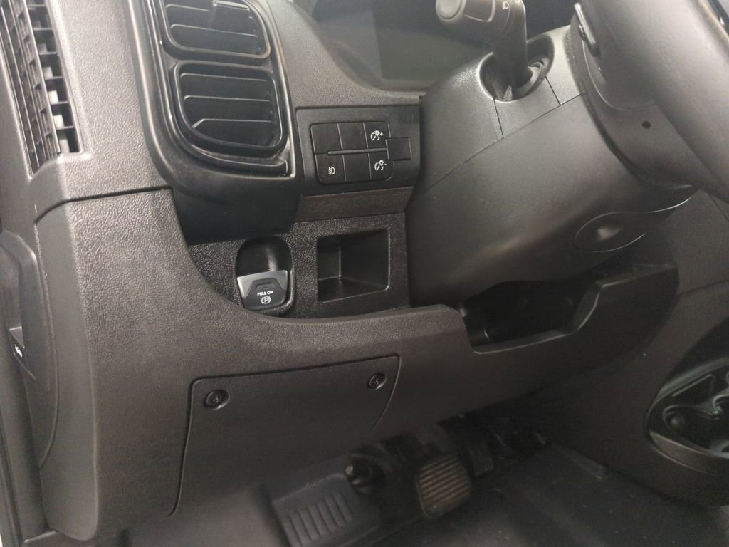 Used 2025 RAM ProMaster 2500 w/ U-Haul Equipment Group FWD image 14