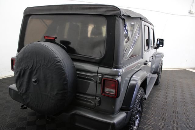 Used 2018 Jeep Wrangler Unlimited Sport S AWD/4WD image 9