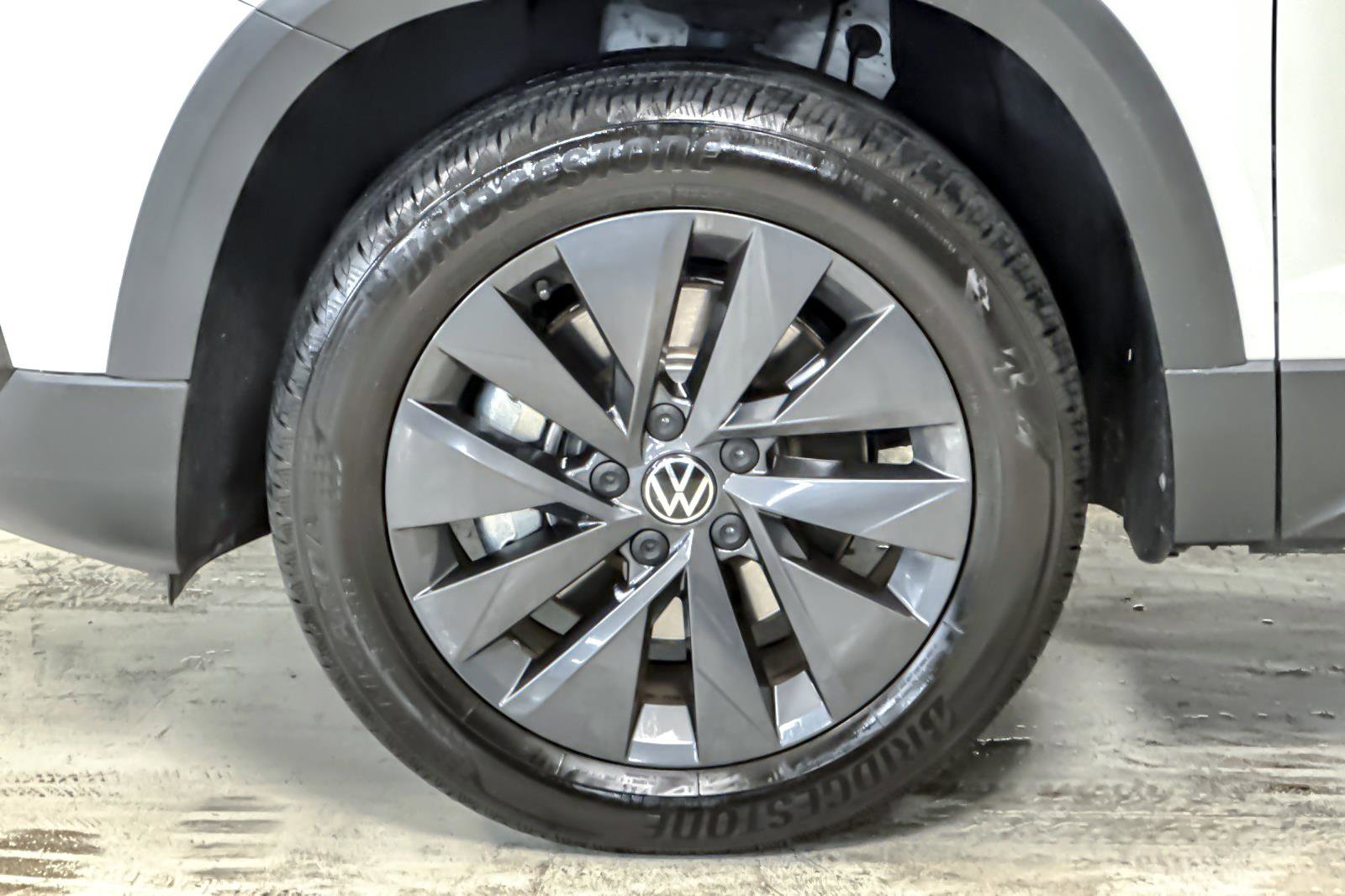 Used 2022 Volkswagen Taos S image 24