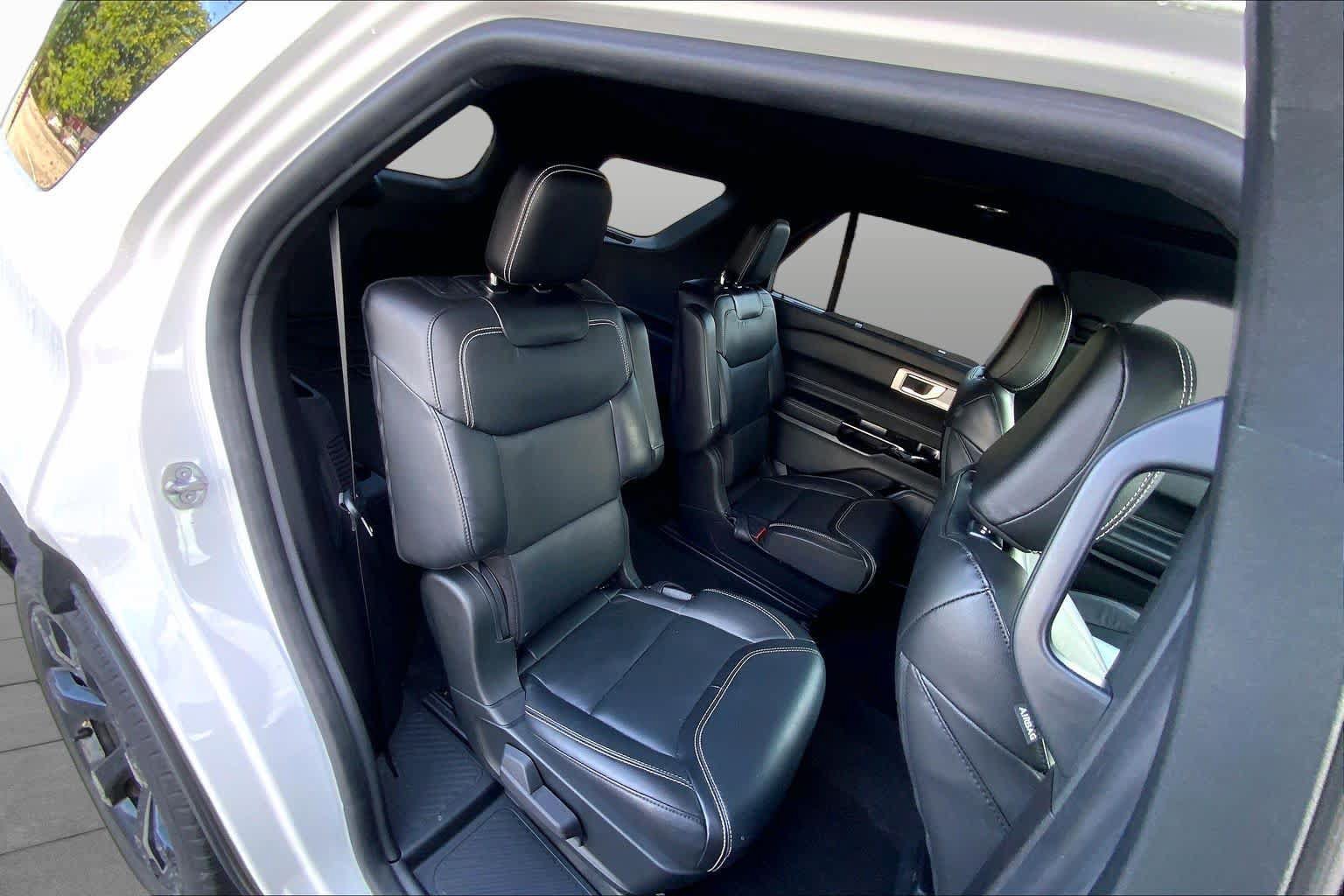 Used 2022 Ford Explorer ST w/ Equipment Group 401A AWD/4WD image 19