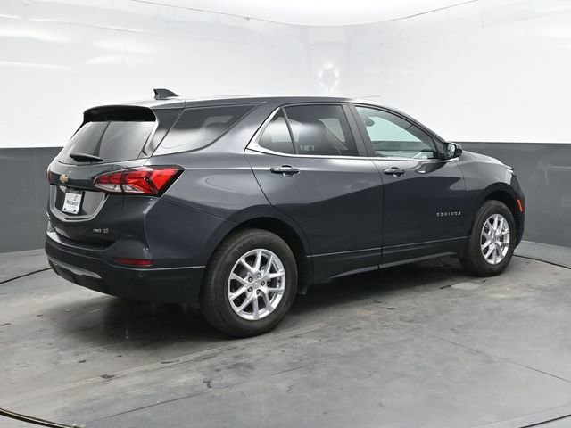 Used 2023 Chevrolet Equinox LT w/ Driver Convenience Package image 7