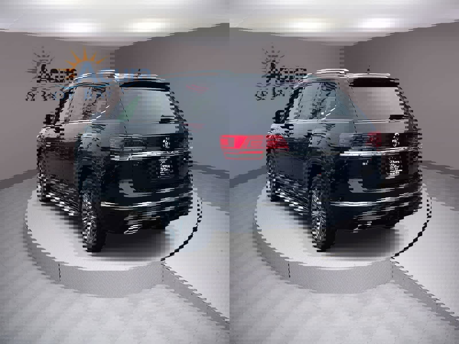 Used 2019 Volkswagen Atlas SE w/ Panoramic Sunroof Package image 3