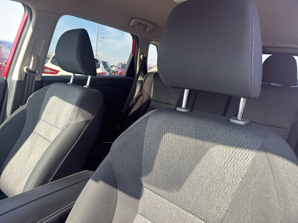 Used 2025 Nissan Rogue SV image 26