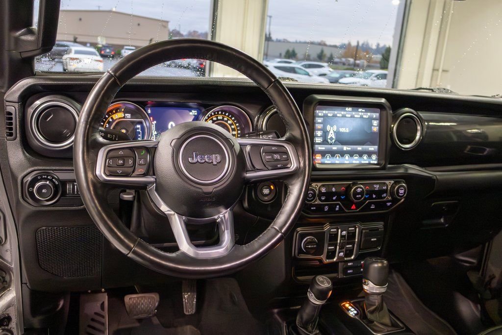 Used 2021 Jeep Wrangler Unlimited Sahara image 16
