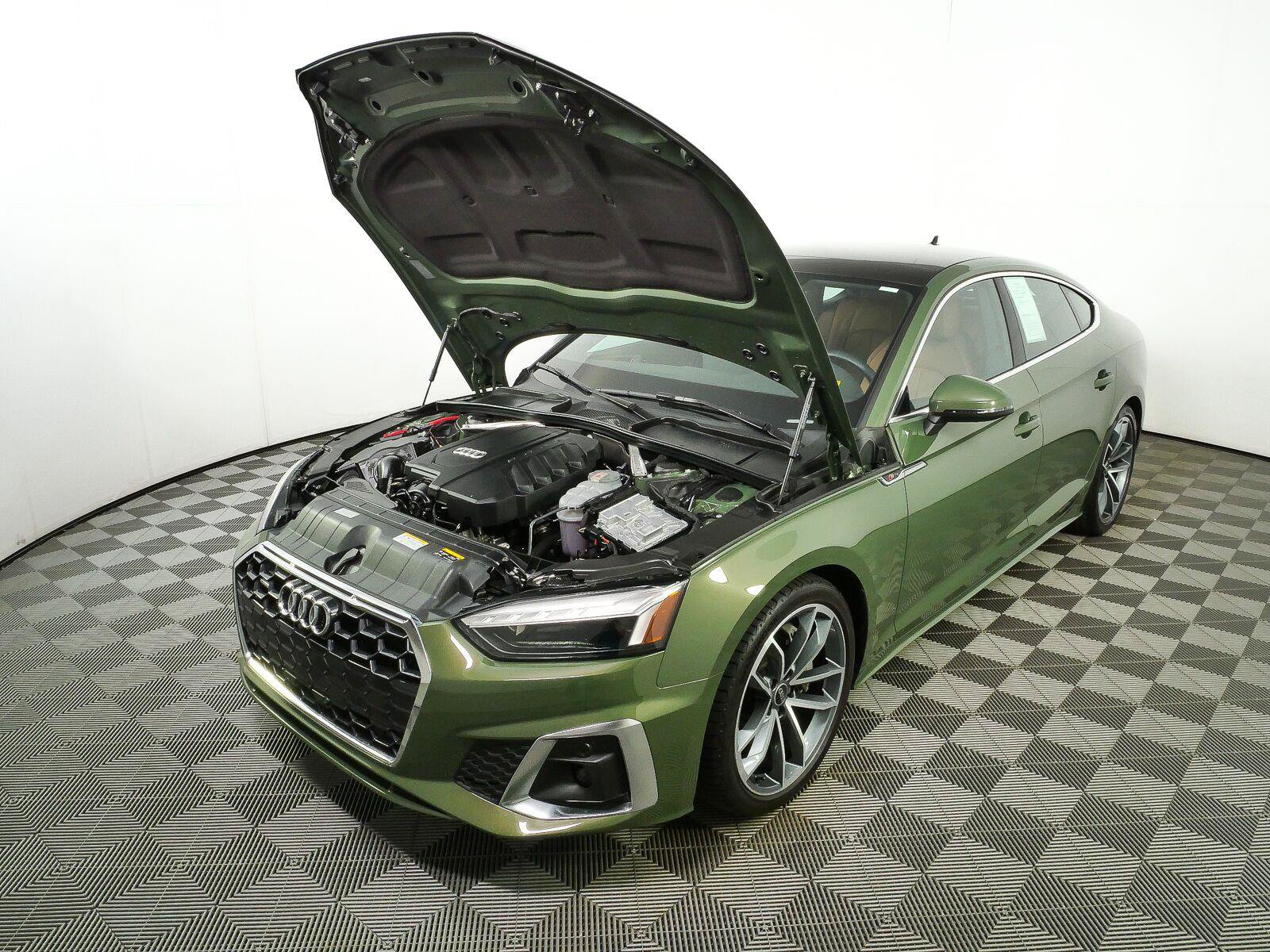 Used 2024 Audi A5 2.0T Premium Plus AWD/4WD image 32