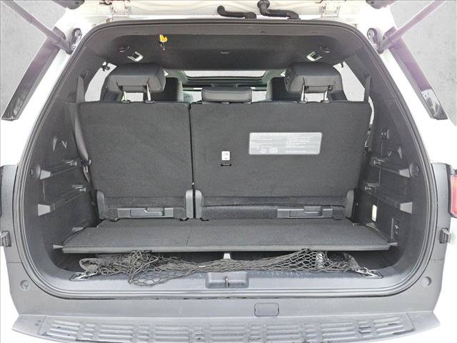 Used 2024 Toyota Sequoia Platinum AWD/4WD image 6