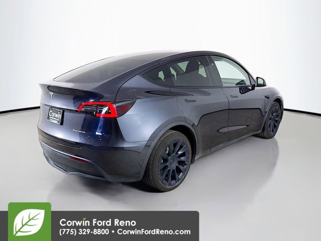Used 2025 Tesla Model Y Long Range image 27
