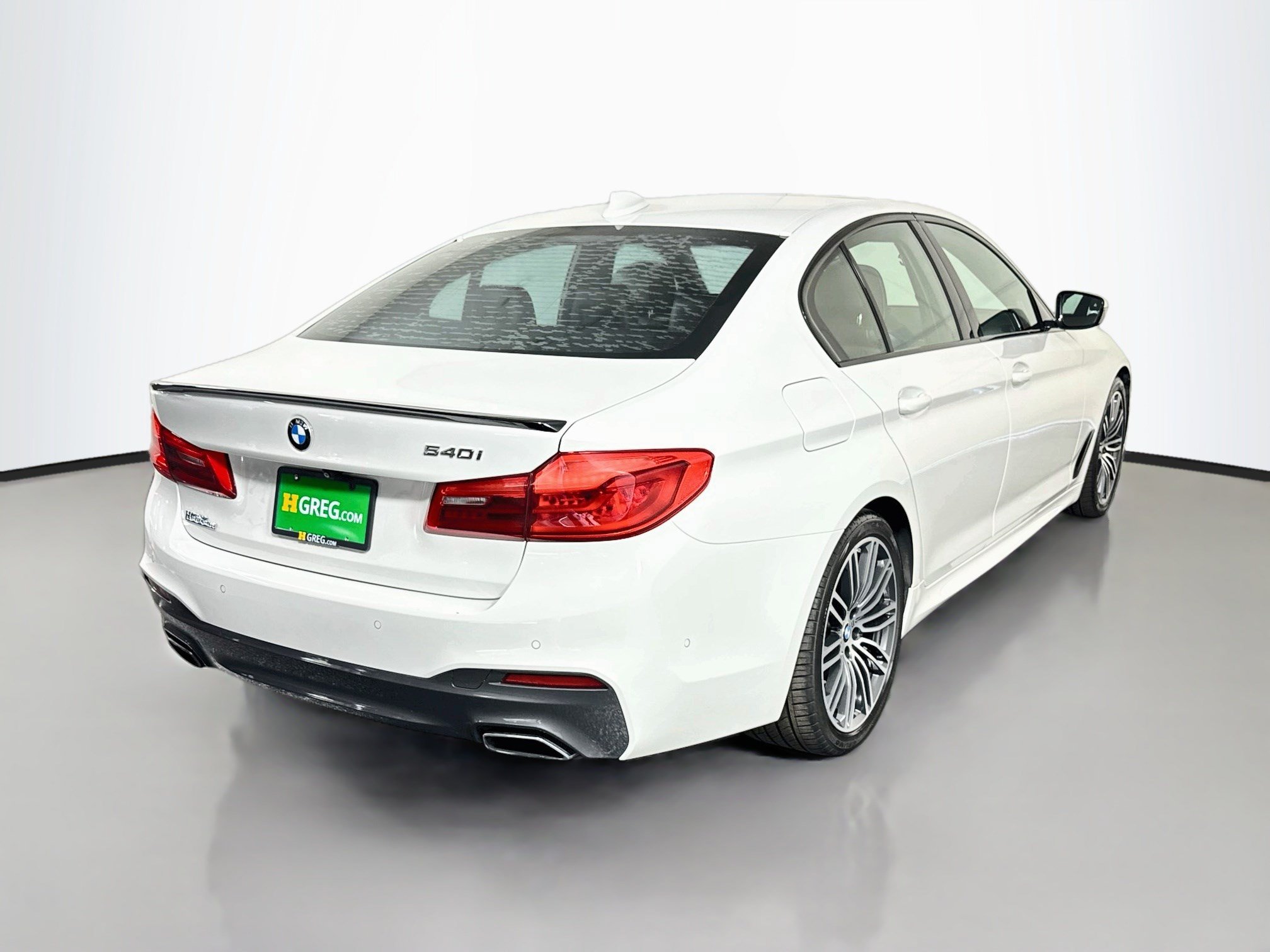 Used 2019 BMW 540i w/ M Sport Package RWD image 10