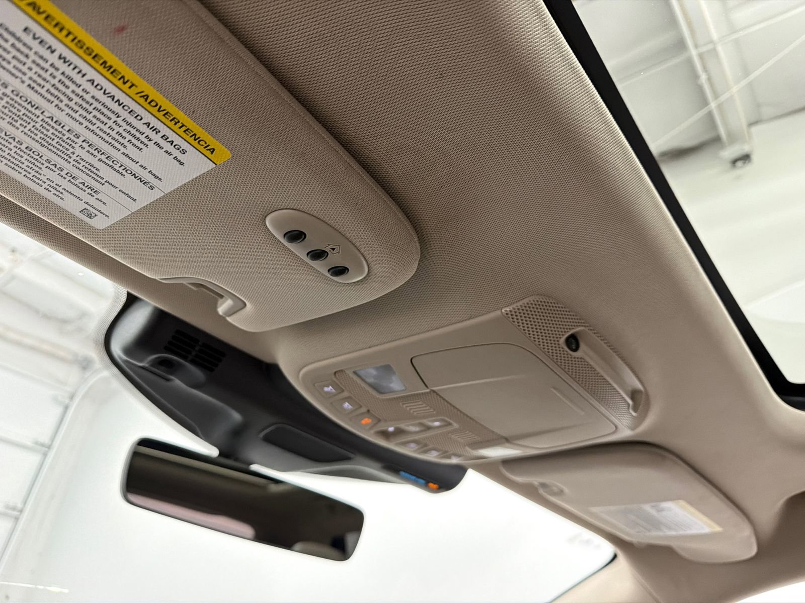 Used 2023 Lincoln Nautilus Reserve image 30