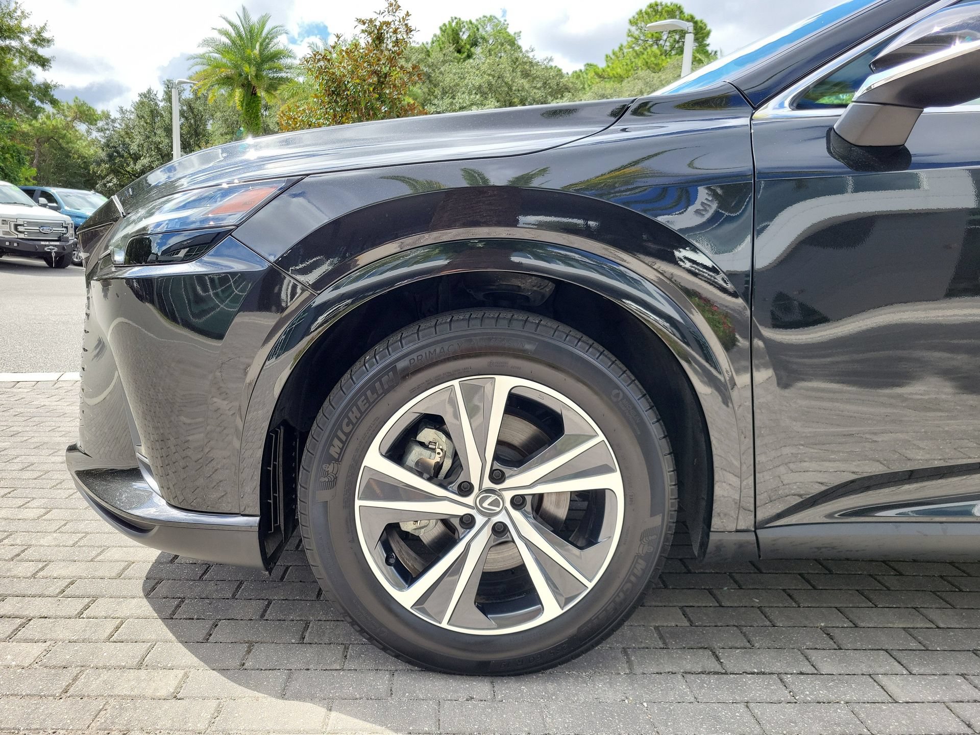 Used 2024 Lexus RX 350 FWD w/ Technology Package image 6