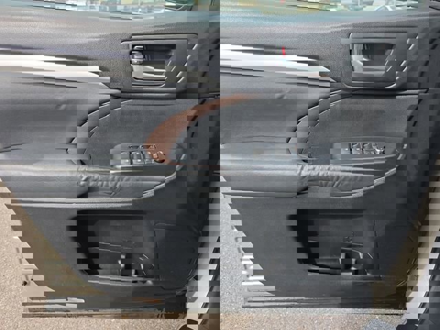 Used 2015 Toyota Highlander XLE image 21