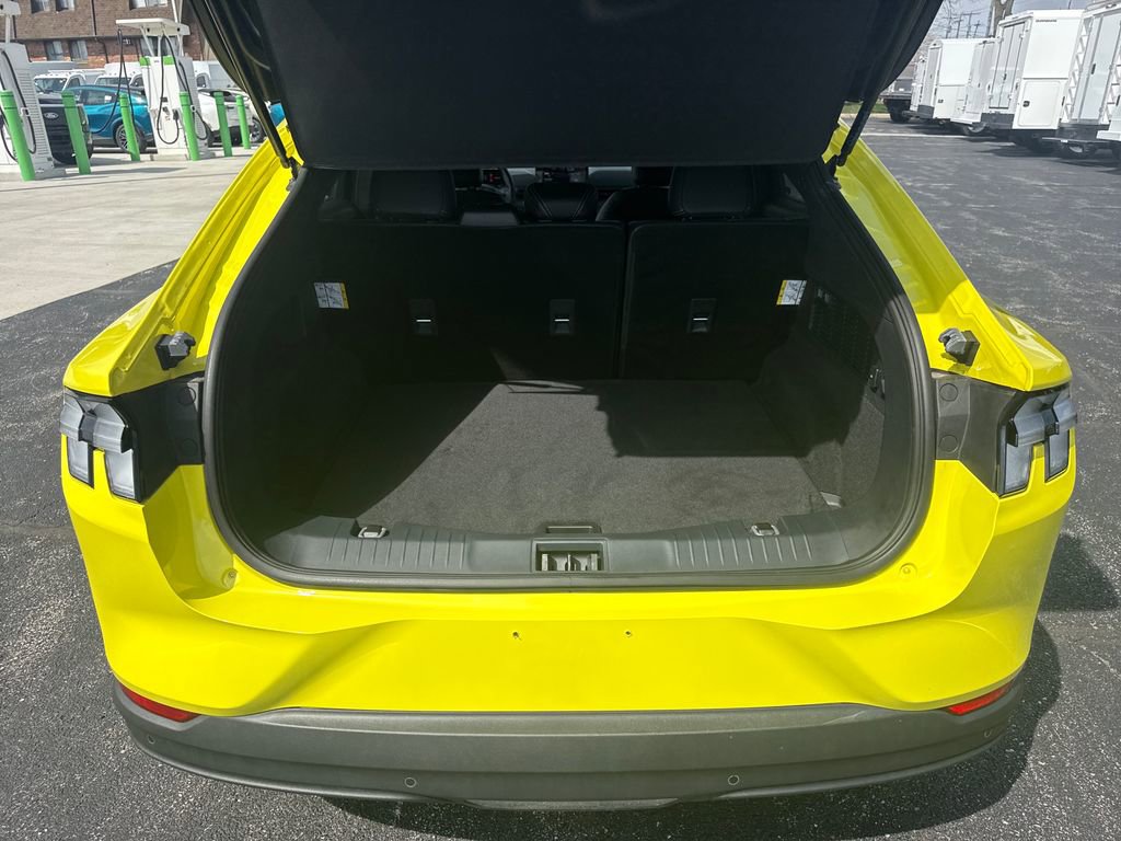 Used 2025 Ford Mustang Mach-E Select image 11