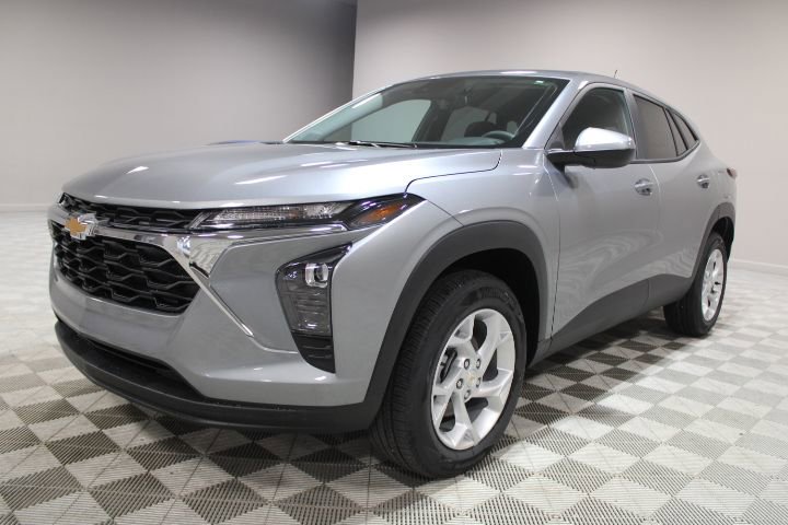 New 2026 Chevrolet Trax LS w/ LS Convenience Package image 7