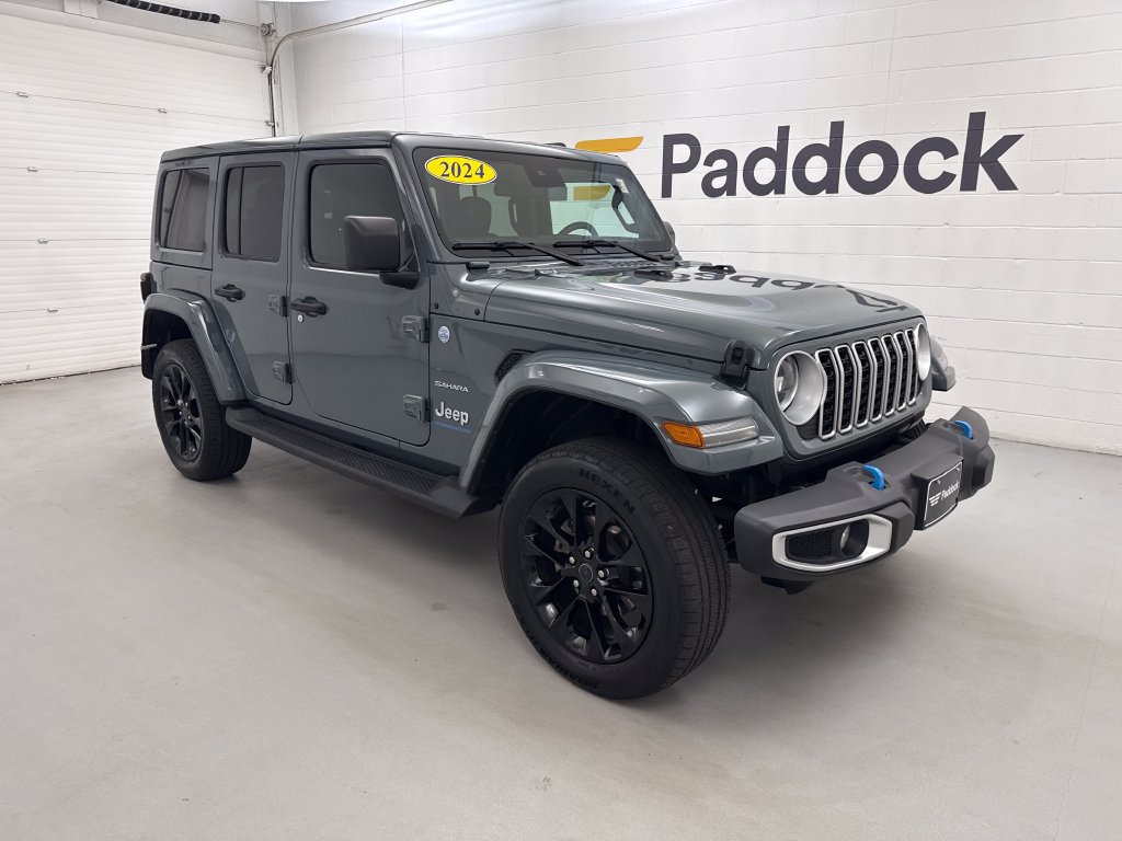 Used 2024 Jeep Wrangler Unlimited Sahara AWD/4WD image 8