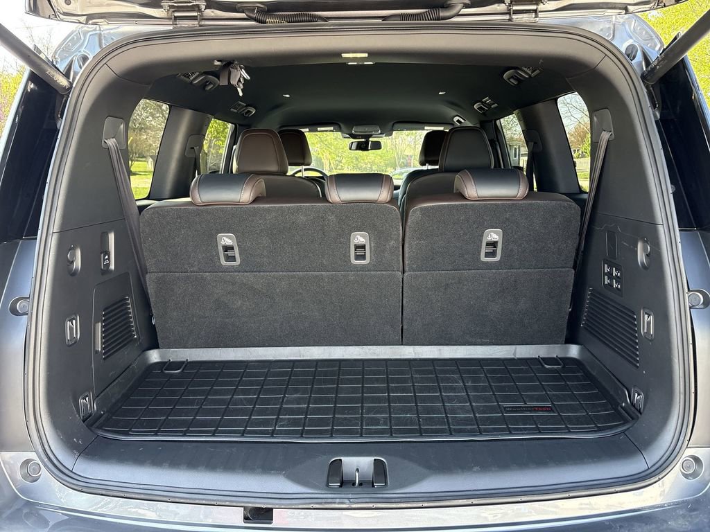 Used 2025 Nissan Armada SL w/ Captain's Chari Seat Package image 29