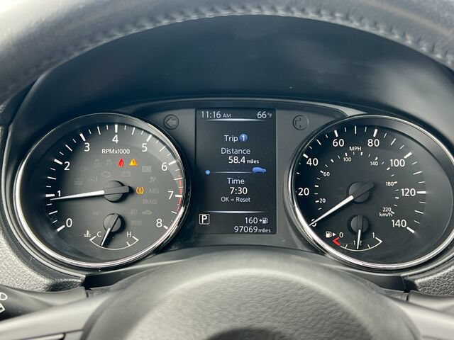 Used 2017 Nissan Rogue SV AWD/4WD image 30