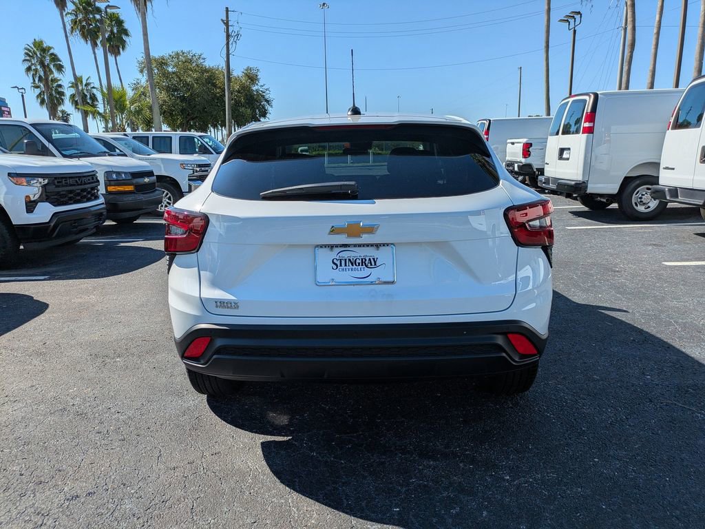 New 2026 Chevrolet Trax LS w/ Driver Confidence Package image 5