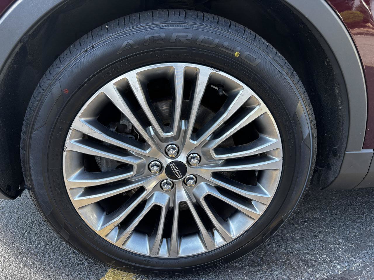 Used 2017 Lincoln MKX Reserve w/ Lincoln MKX Climate Package AWD/4WD image 10