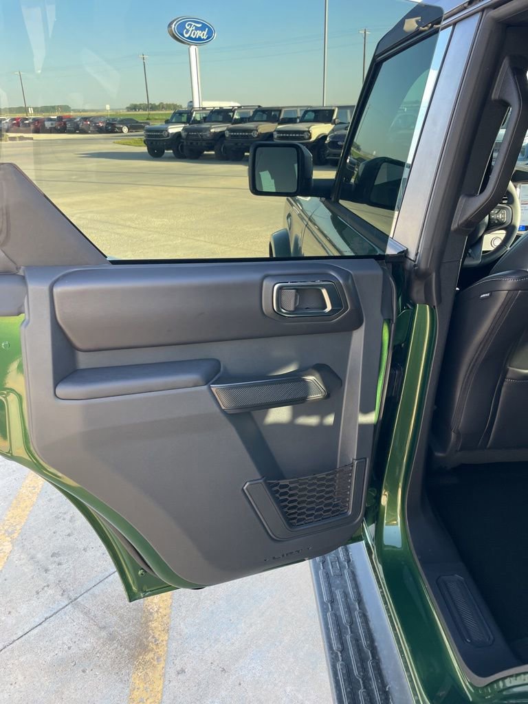 New 2025 Ford Bronco Outer Banks AWD/4WD image 19