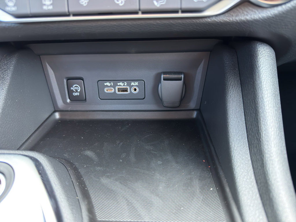 New 2025 Nissan Sentra SR image 20