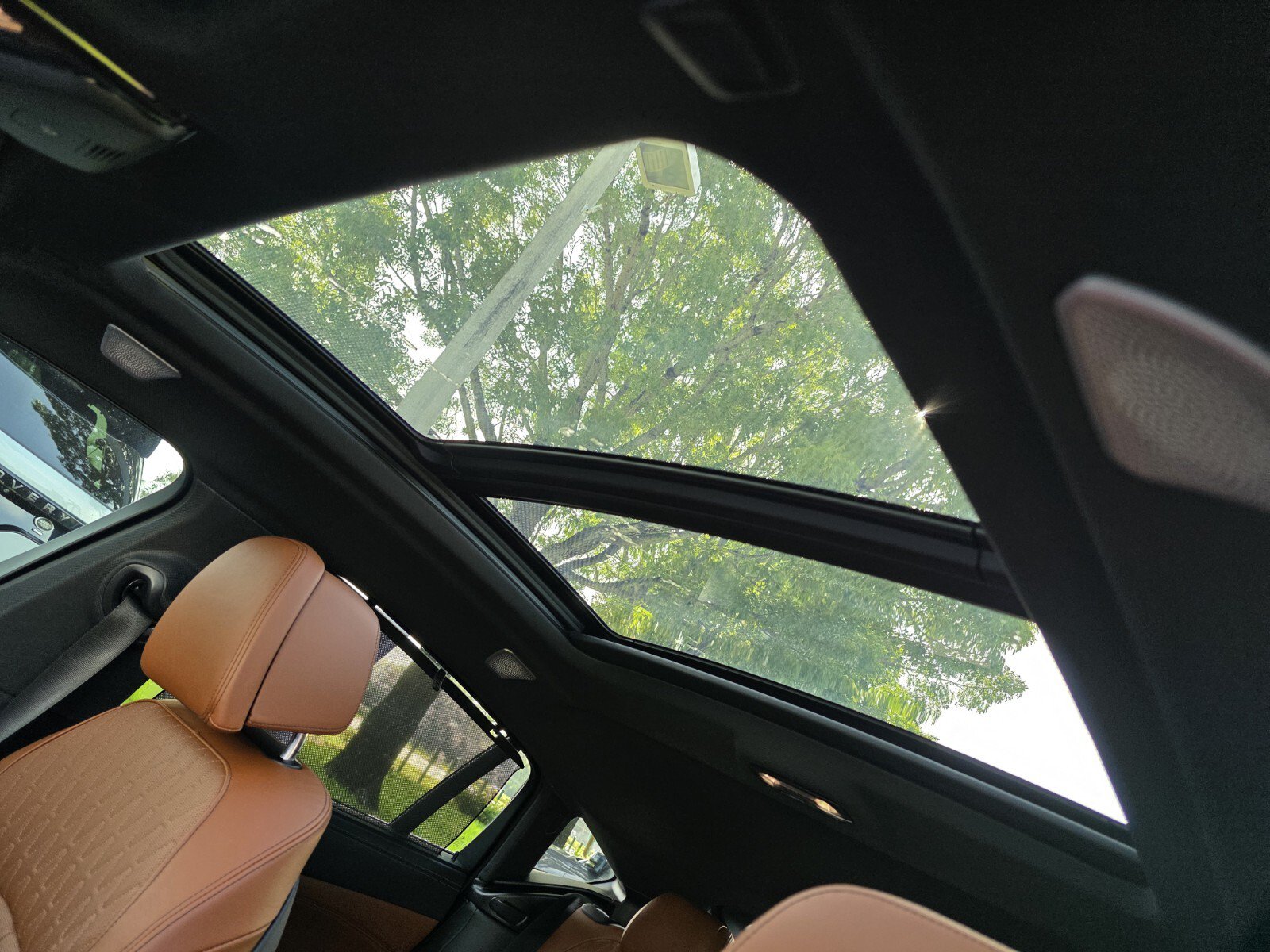 Used 2023 BMW X6 M50i w/ Executive Package AWD/4WD image 13