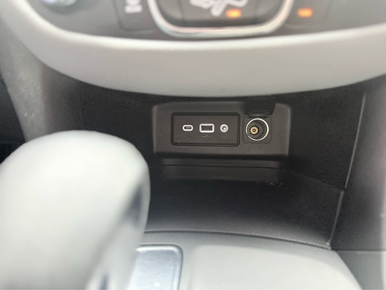 Used 2023 Chevrolet Equinox LS w/ Sport Edition FWD image 26