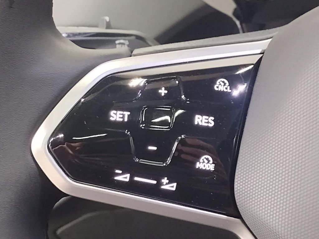 New 2026 Volkswagen ID.4 Pro S Plus AWD/4WD image 26
